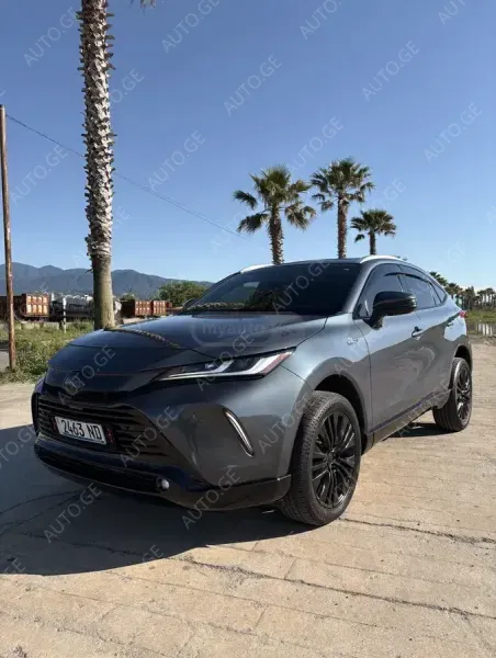 Toyota Venza 2021 — photo 2