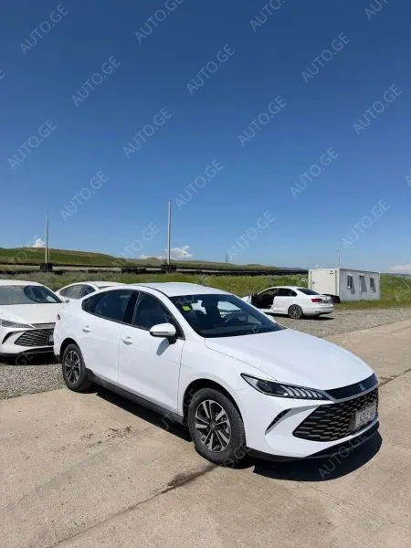 BYD Qin 2025 — photo 2