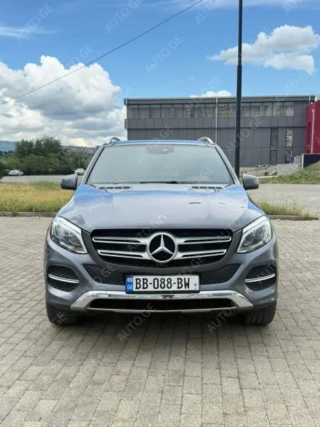Mercedes-Benz Gle-400-Mercedes 2019 — photo 2