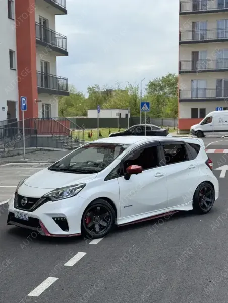 Nissan Note 2017 — photo 2