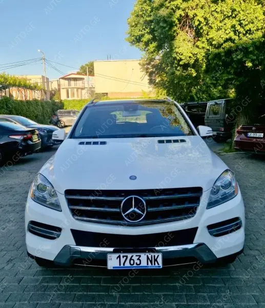 Mercedes-Benz Ml-350S 2013 — photo 2