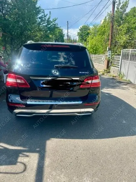 Mercedes-Benz Ml-350S 2012 — photo 2