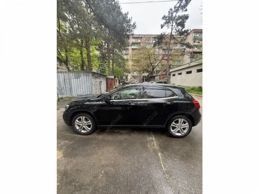 Mercedes-Benz Gla-250G 2015 — photo 2