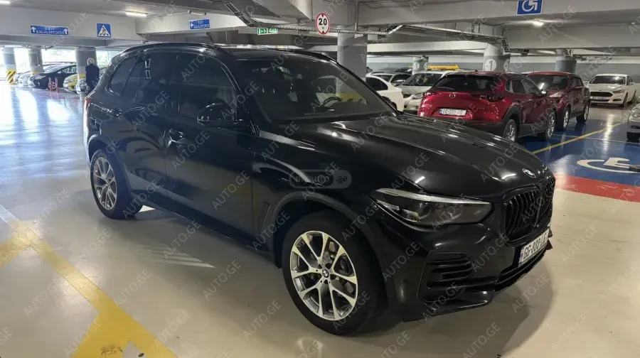 BMW X5 2023 — photo 2
