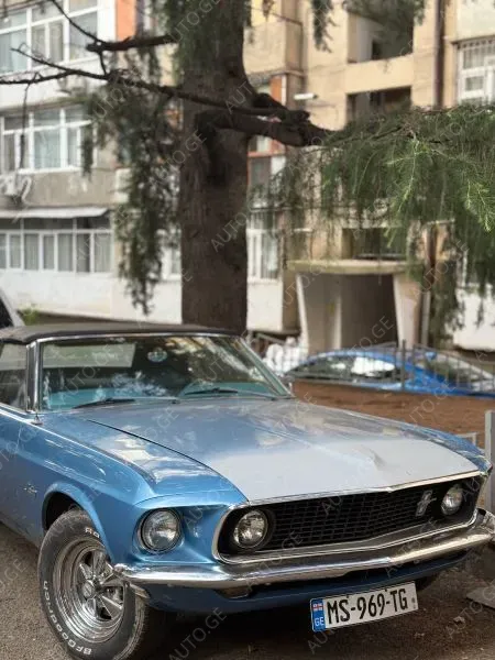 Ford Mustang