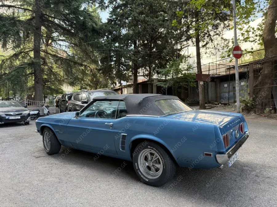 Ford Mustang 1969 — photo 2