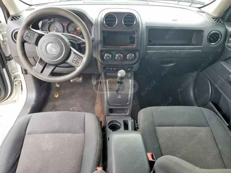 Jeep Patriot 2014 — photo 2