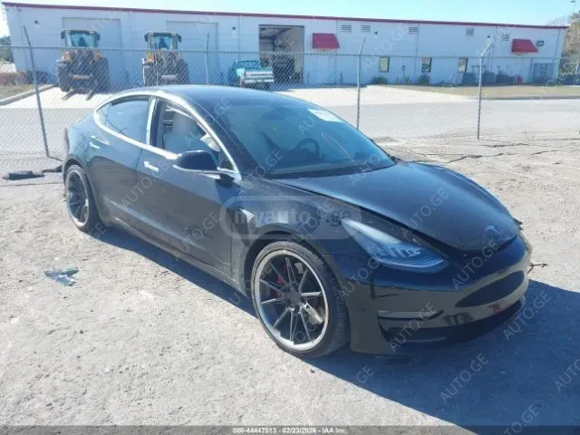 Tesla Model-3-Tesla