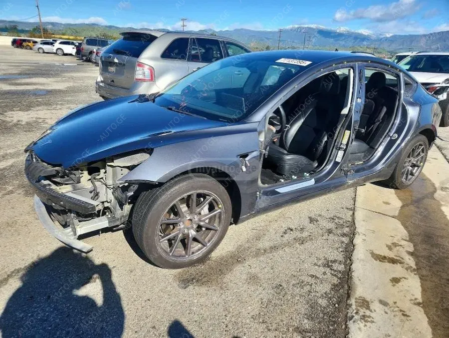 Tesla Model-3-Tesla 2018 — photo 2
