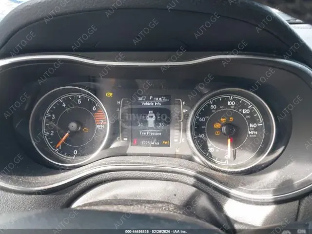 Jeep Cherokee 2021 — photo 2