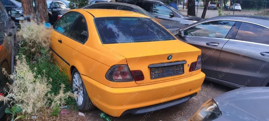 BMW 325 2002 — photo 2