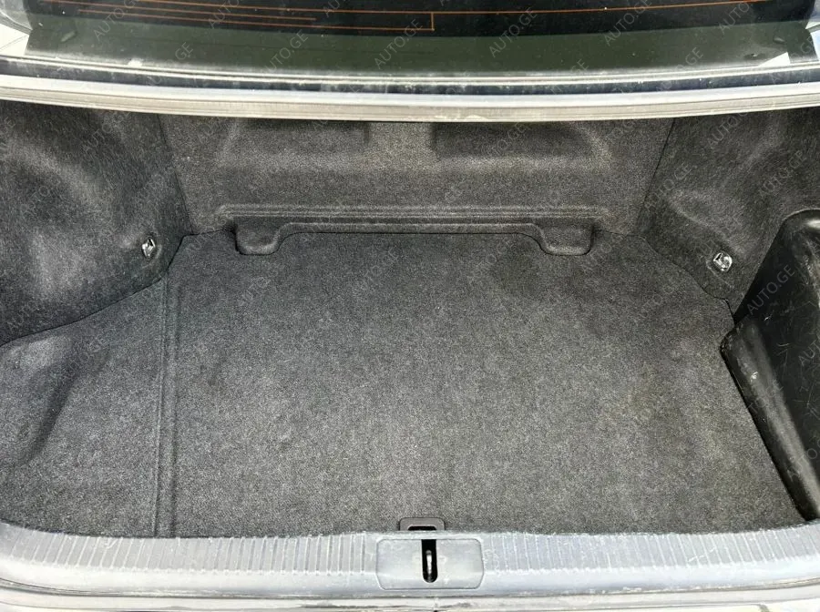 Lexus Es300 2013 — photo 2