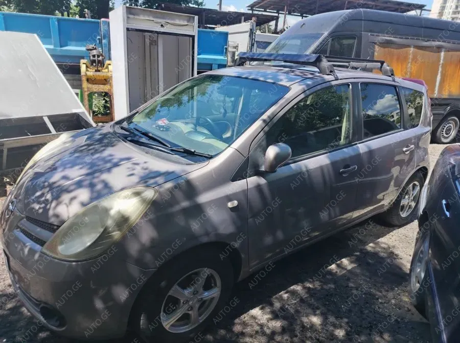 Nissan Note 2006 — photo 2