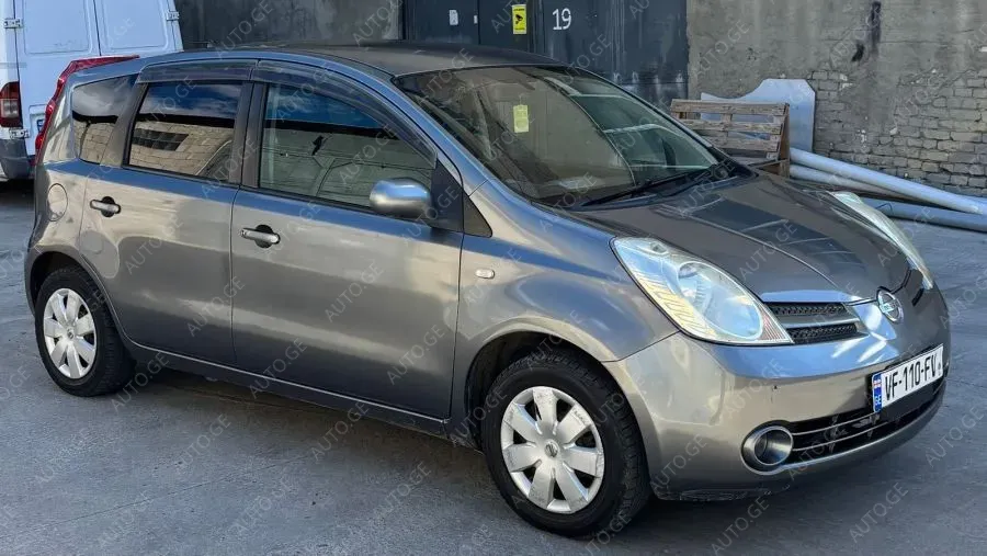 Nissan Note 2006 — photo 2