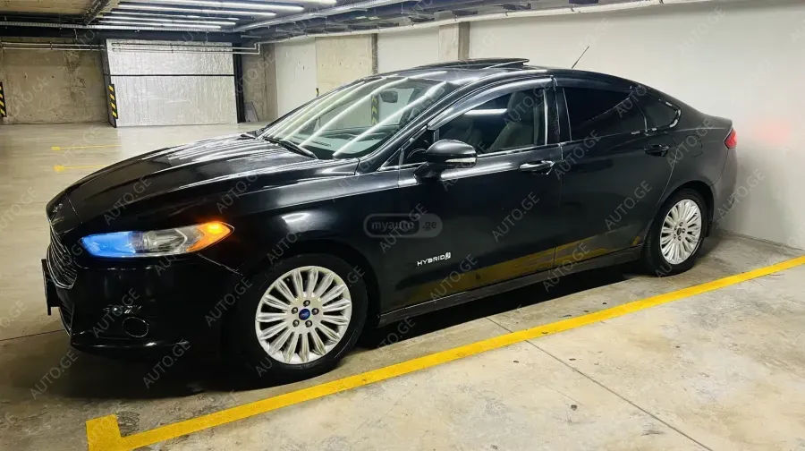 Ford Fusion 2014 — photo 2