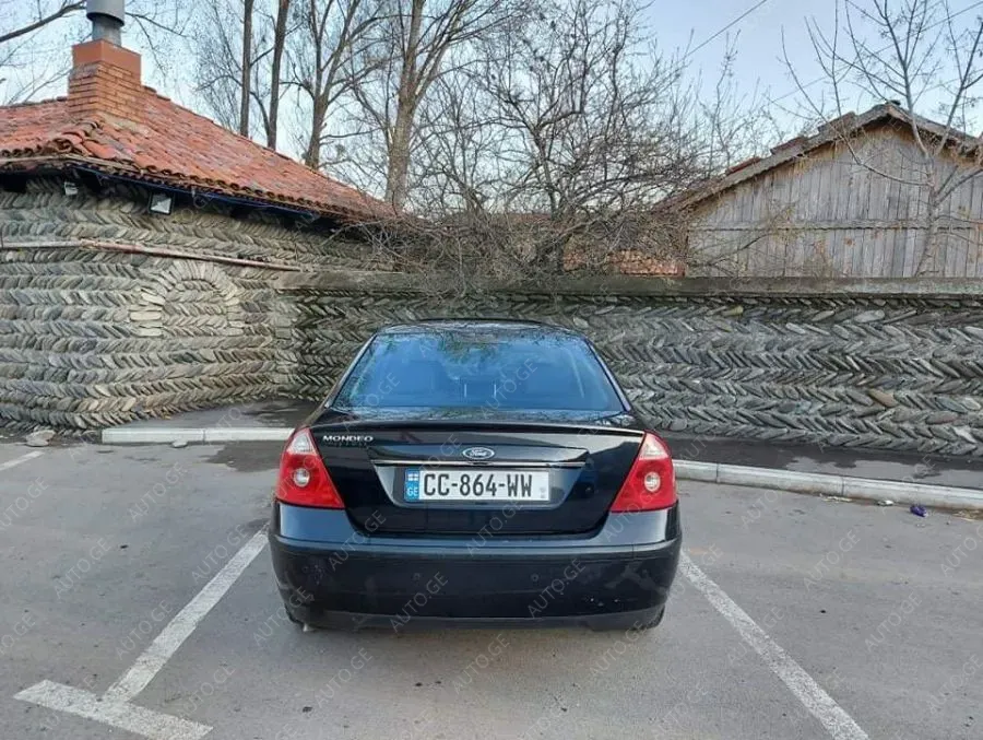 Ford Mondeo 2004 — photo 2