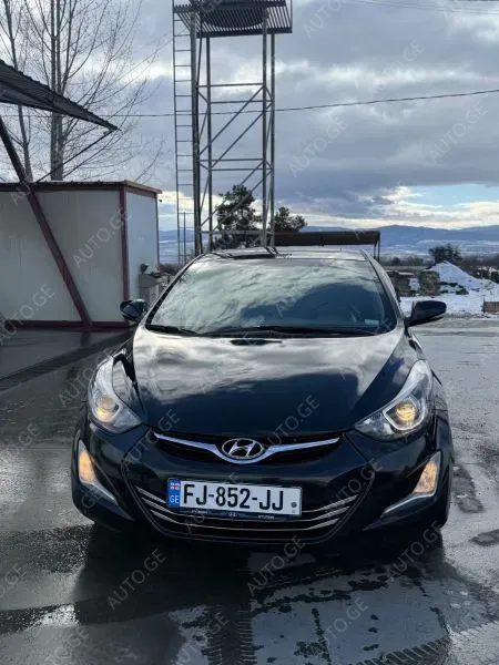 Hyundai Elantra