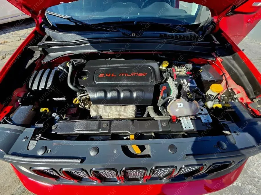 Jeep Renegade 2023 — photo 2