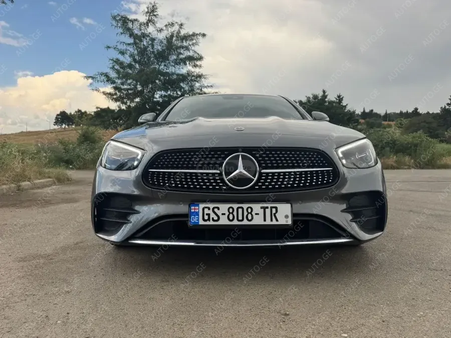 Mercedes-Benz E450 2022 — photo 2