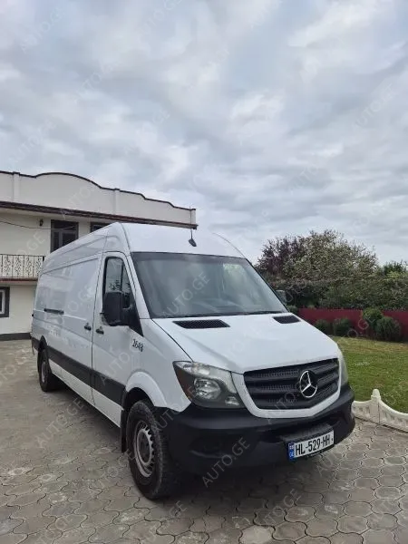 Mercedes-Benz Sprinter 2018 — photo 2