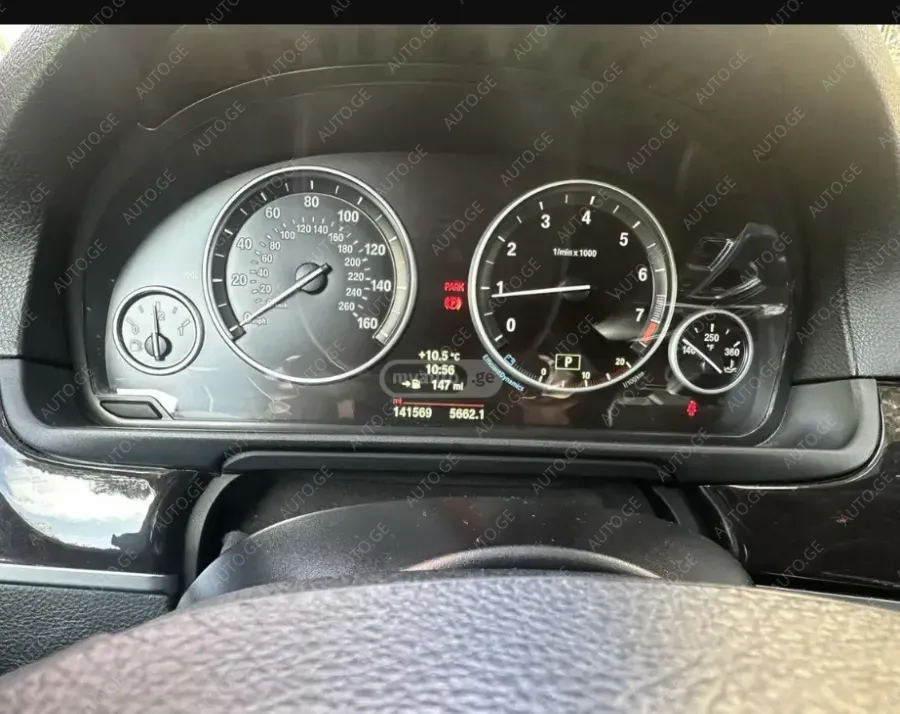 BMW 528 2014 — photo 2