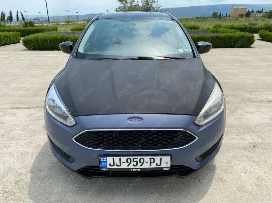 Ford Focus 2017 — photo 2