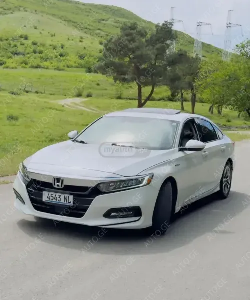 Honda Accord 2018 — photo 2