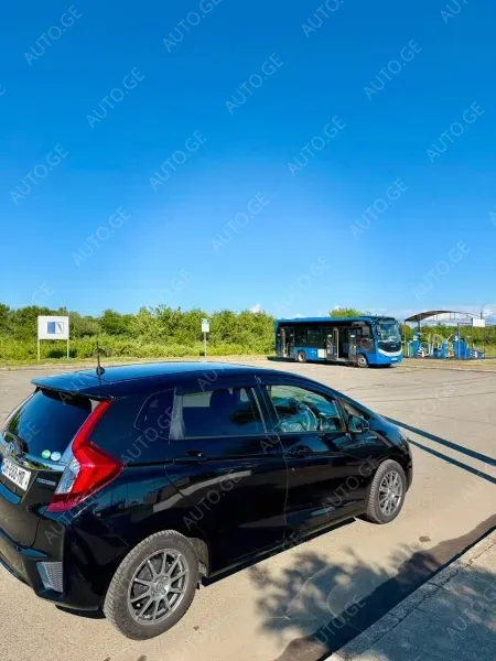 Honda Fit 2016 — photo 2