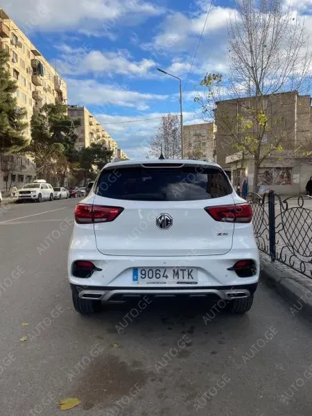MG ZS 2024 — photo 2