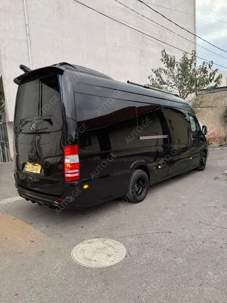 Mercedes-Benz Sprinter 2017 — photo 2