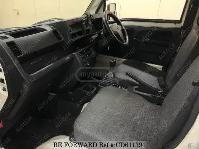 Daihatsu Hijet 2018 — photo 2