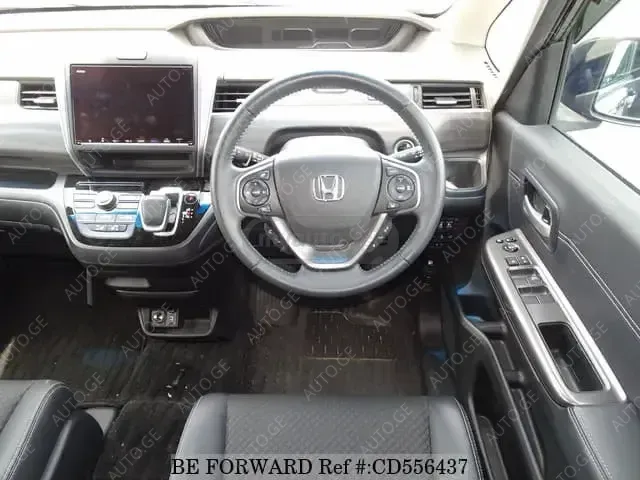 Honda Freed 2021 — photo 2