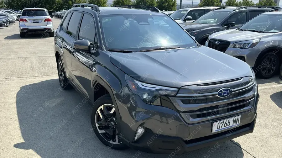 Subaru Forester 2025 — photo 2