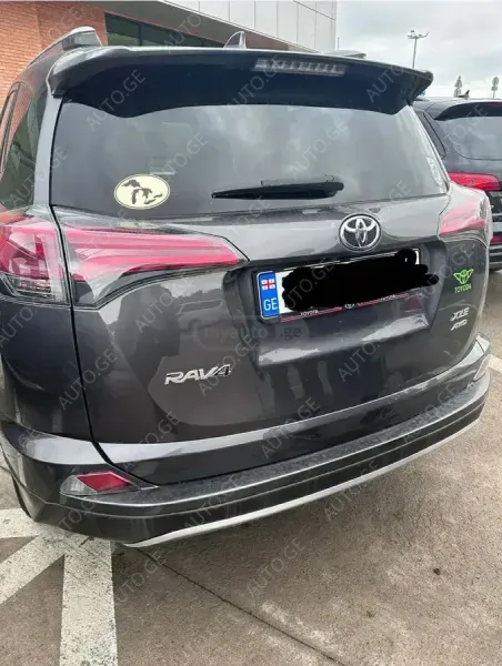 Toyota RAV4 2016 — photo 2