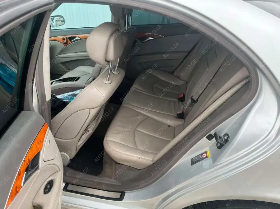 Mercedes-Benz E-350C