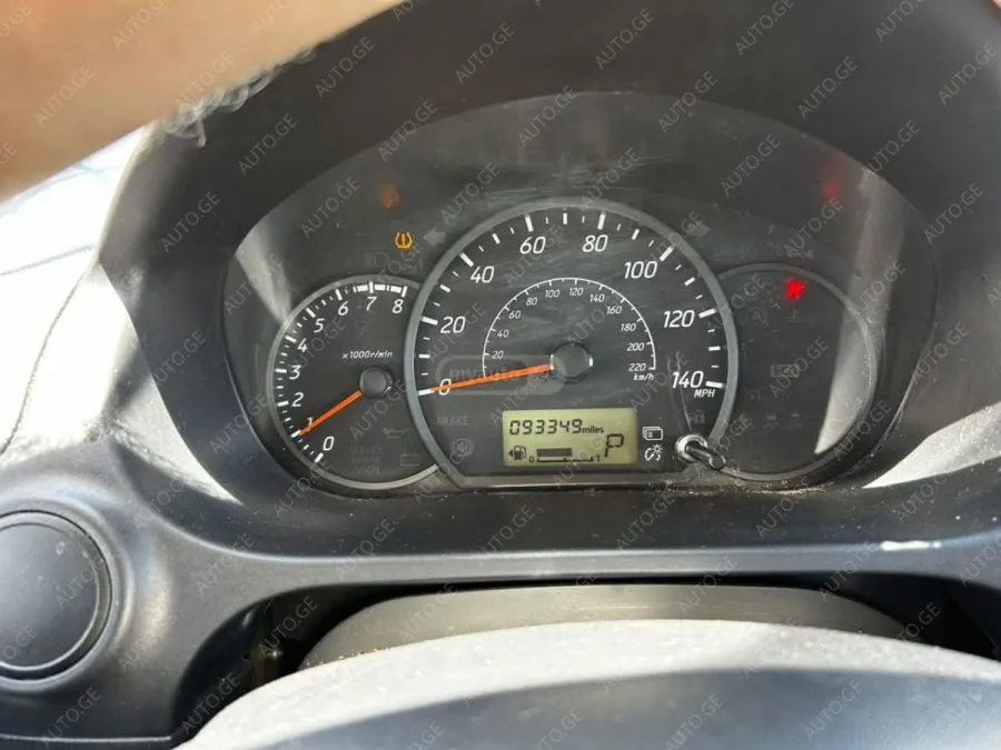 Mitsubishi Mirage 2018 — photo 2