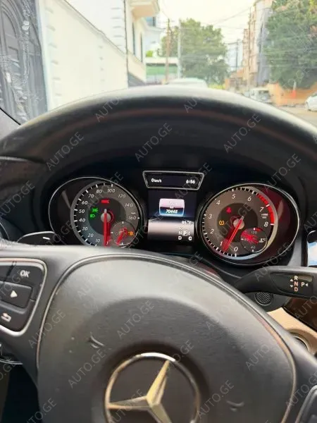 Mercedes-Benz Cla-250C 2016 — photo 2