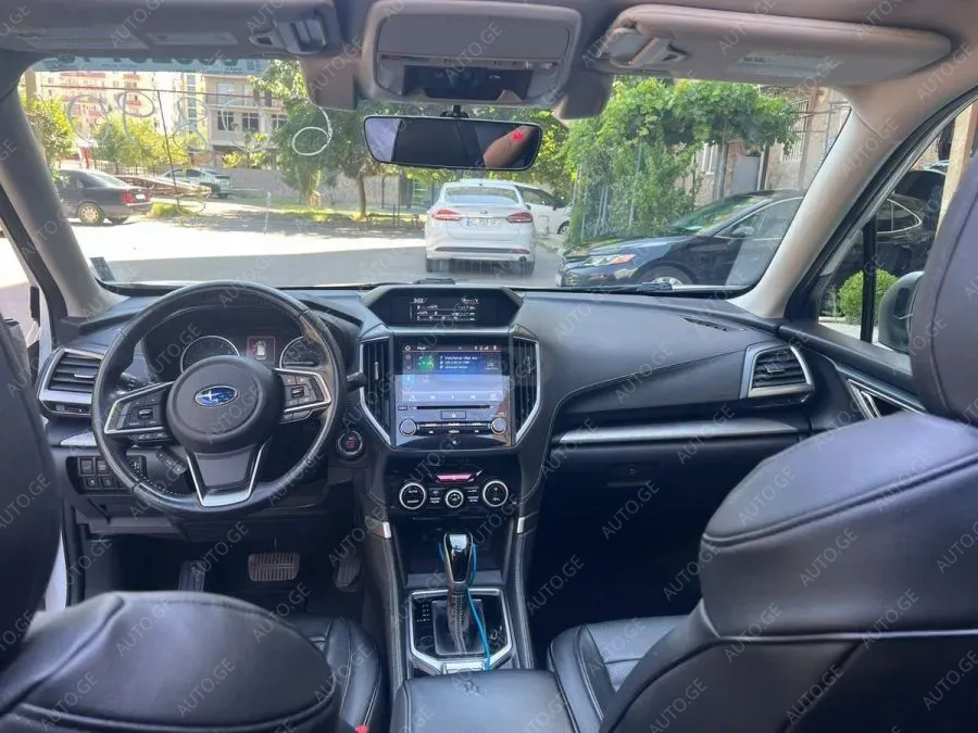Subaru Forester 2020 — photo 2