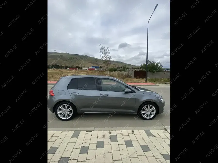 Volkswagen Golf 2014 — photo 2