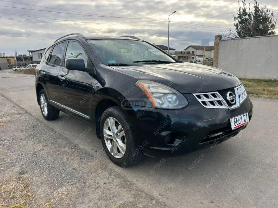 Nissan Rogue
