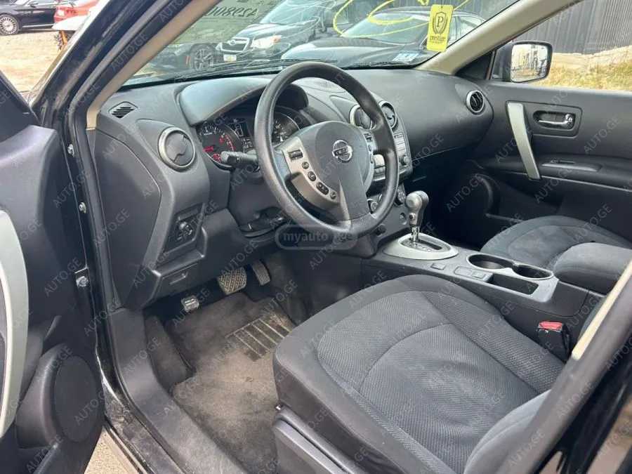 Nissan Rogue 2015 — photo 2