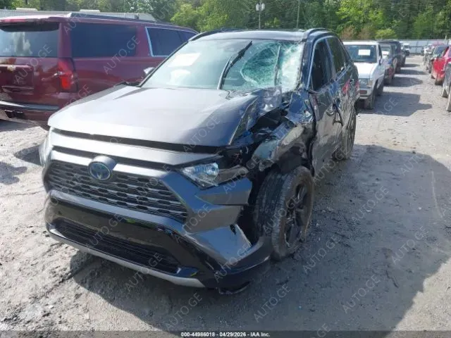 Toyota RAV4 2021 — photo 2