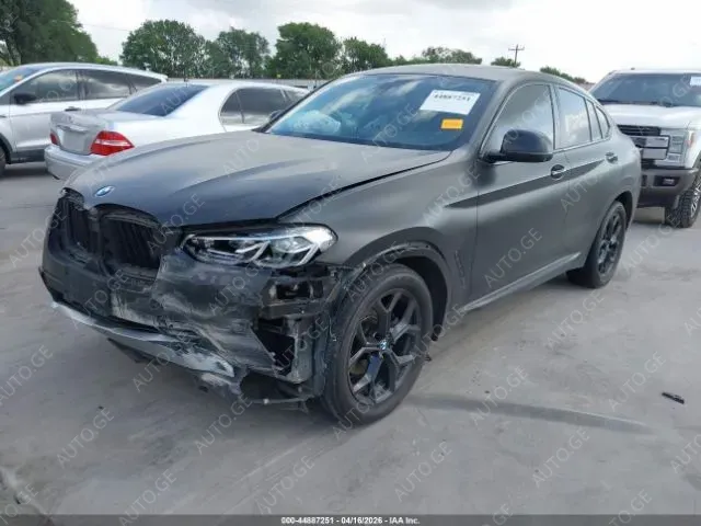 BMW X4 2022 — photo 2