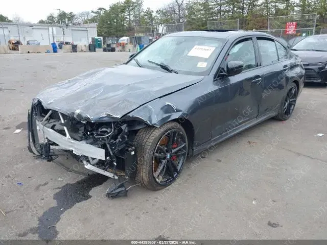 BMW M3 2022 — photo 2