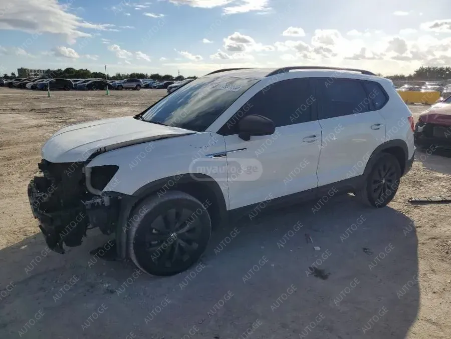 Volkswagen Taos