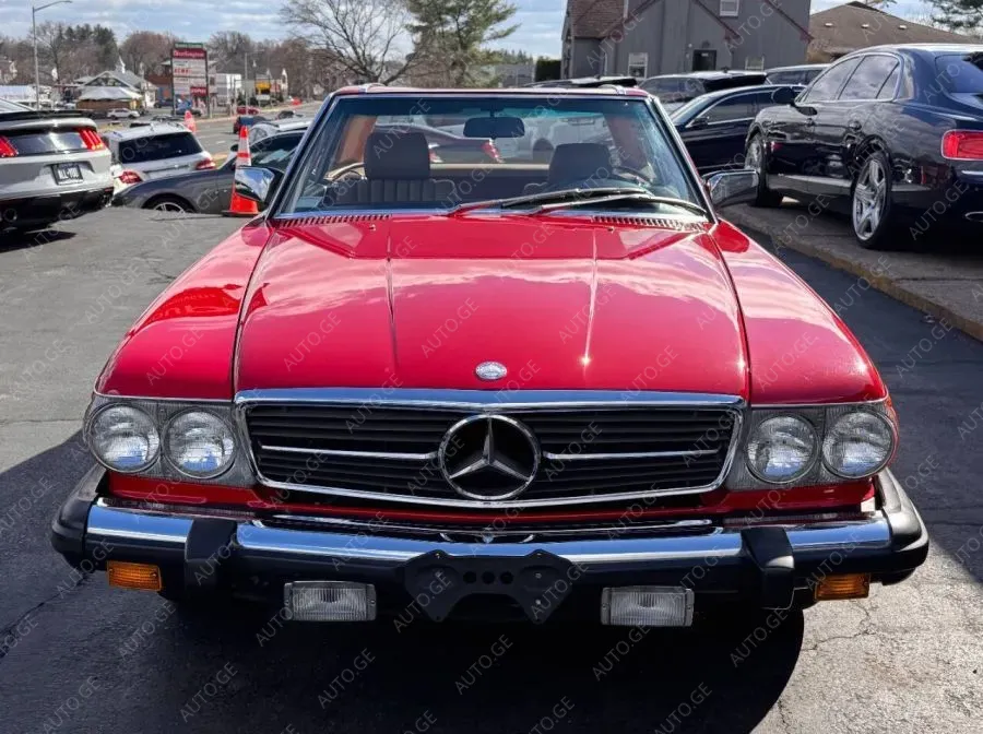 Mercedes-Benz Sl-380S 1984 — photo 2