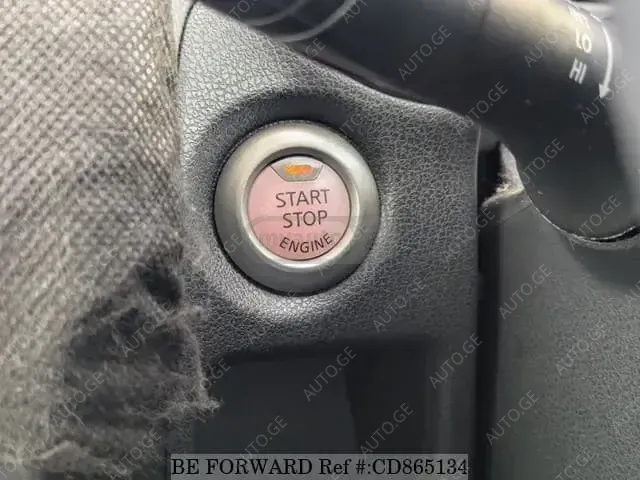 Nissan Note 2021 — photo 2