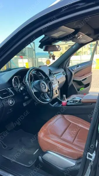 Mercedes-Benz CLS 55 AMG 2017 — photo 2