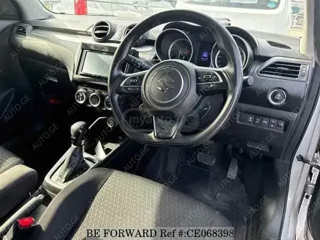 Suzuki Swift 2021 — photo 2