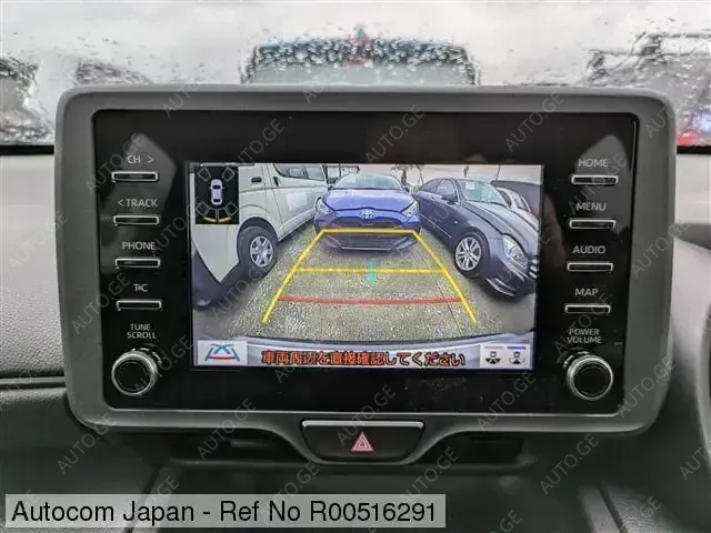Toyota Yaris 2022 — photo 2